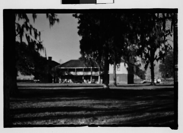 [Ormond Plantation House, St. Charles Parish, Louisiana], Walker Evans (American, St. Louis, Missouri 1903–1975 New Haven, Connecticut), Film negative 