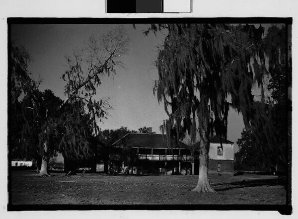 [Ormond Plantation House, St. Charles Parish, Louisiana], Walker Evans (American, St. Louis, Missouri 1903–1975 New Haven, Connecticut), Film negative 