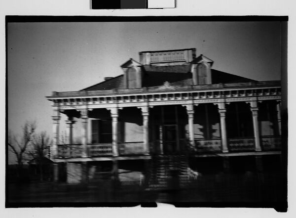[San Francisco Plantation House, From Moving Automobile, Reserve Vicinity, Louisiana], Walker Evans (American, St. Louis, Missouri 1903–1975 New Haven, Connecticut), Film negative 