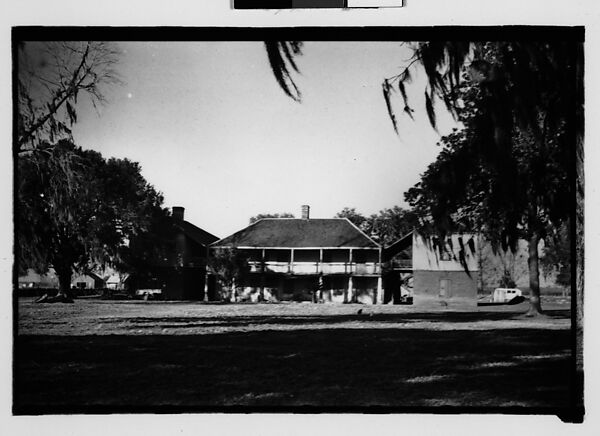 [Ormond Plantation House, St. Charles Parish, Louisiana], Walker Evans (American, St. Louis, Missouri 1903–1975 New Haven, Connecticut), Film negative 