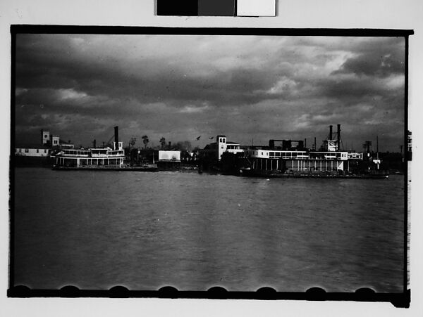 [Steamboats at Dock, New Orleans, Louisiana], Walker Evans (American, St. Louis, Missouri 1903–1975 New Haven, Connecticut), Film negative 