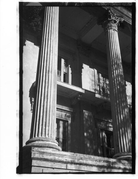 [Façade Detail of Belle Grove Plantation House, White Castle, Louisiana], Walker Evans (American, St. Louis, Missouri 1903–1975 New Haven, Connecticut), Film negative 