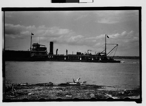 [Steamboat "Memphis", Natchez Vicinity, Mississippi], Walker Evans (American, St. Louis, Missouri 1903–1975 New Haven, Connecticut), Film negative 