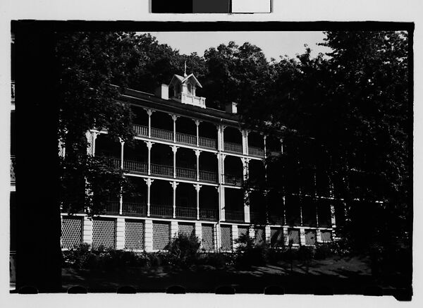 [Bedford Springs Hotel, Bedford Springs, Pennsylvania], Walker Evans (American, St. Louis, Missouri 1903–1975 New Haven, Connecticut), Film negative 