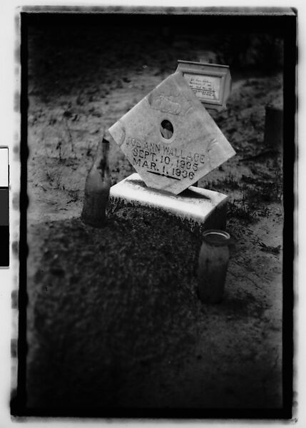 [Grave with Headstone, Alabama], Walker Evans (American, St. Louis, Missouri 1903–1975 New Haven, Connecticut), Film negative 