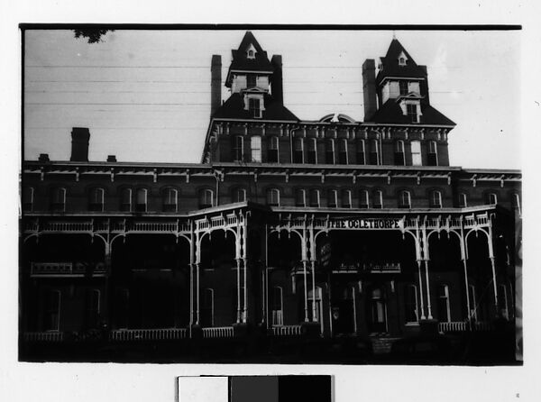 [Two 35mm Film Frames: Oglethorpe Hotel, Savannah, Georgia], Walker Evans (American, St. Louis, Missouri 1903–1975 New Haven, Connecticut), Film negative