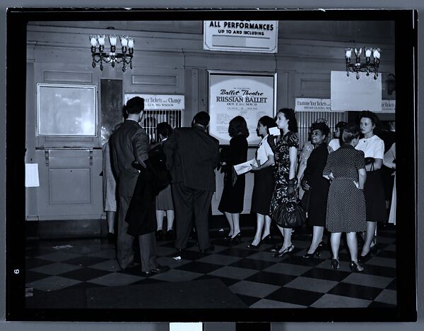 [People at Metropolitan Opera House Ticket Window, New York City], Walker Evans (American, St. Louis, Missouri 1903–1975 New Haven, Connecticut), Film negative 