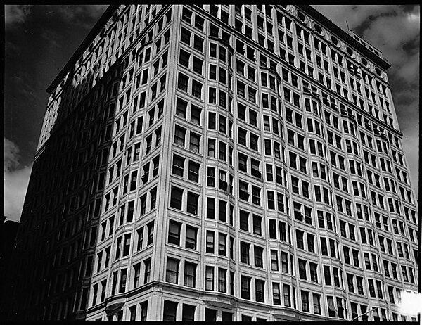 [343 Views and Studies of Chicago Architecture, Streets, and Pedestrians, For Fortune Article "Chicago: A Camera Exploration" Published February 1947], Walker Evans (American, St. Louis, Missouri 1903–1975 New Haven, Connecticut), Film negative