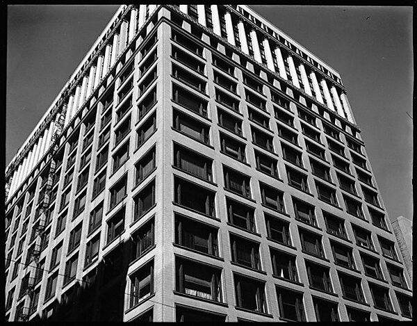 [343 Views and Studies of Chicago Architecture, Streets, and Pedestrians, For Fortune Article "Chicago: A Camera Exploration" Published February 1947], Walker Evans (American, St. Louis, Missouri 1903–1975 New Haven, Connecticut), Film negative