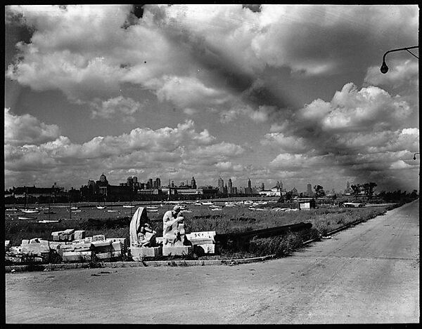 [343 Views and Studies of Chicago Architecture, Streets, and Pedestrians, For Fortune Article "Chicago: A Camera Exploration" Published February 1947], Walker Evans (American, St. Louis, Missouri 1903–1975 New Haven, Connecticut), Film negative