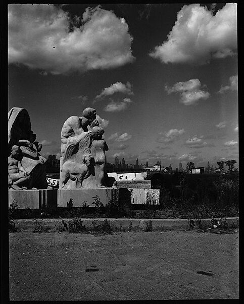 [343 Views and Studies of Chicago Architecture, Streets, and Pedestrians, For Fortune Article "Chicago: A Camera Exploration" Published February 1947], Walker Evans (American, St. Louis, Missouri 1903–1975 New Haven, Connecticut), Film negative