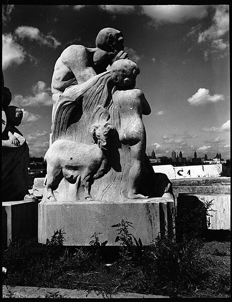 [343 Views and Studies of Chicago Architecture, Streets, and Pedestrians, For Fortune Article "Chicago: A Camera Exploration" Published February 1947], Walker Evans (American, St. Louis, Missouri 1903–1975 New Haven, Connecticut), Film negative