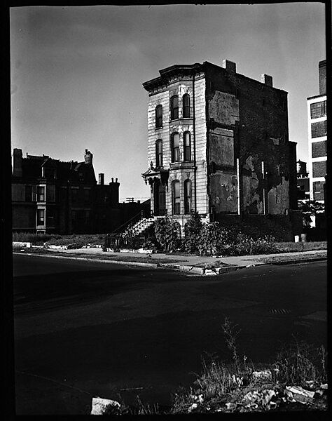 [343 Views and Studies of Chicago Architecture, Streets, and Pedestrians, For Fortune Article "Chicago: A Camera Exploration" Published February 1947], Walker Evans (American, St. Louis, Missouri 1903–1975 New Haven, Connecticut), Film negative
