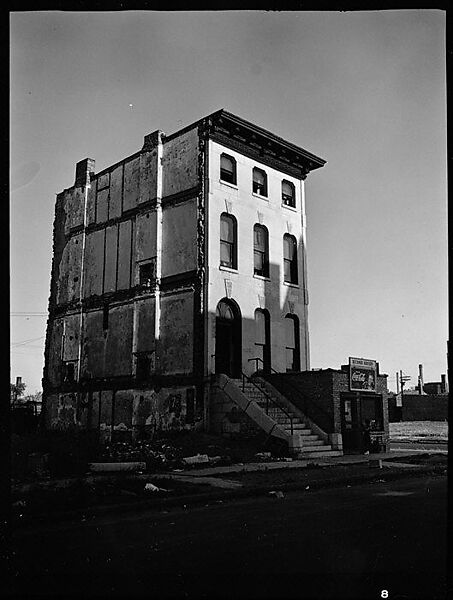 [343 Views and Studies of Chicago Architecture, Streets, and Pedestrians, For Fortune Article "Chicago: A Camera Exploration" Published February 1947], Walker Evans (American, St. Louis, Missouri 1903–1975 New Haven, Connecticut), Film negative