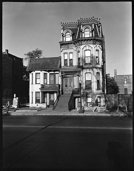 [343 Views and Studies of Chicago Architecture, Streets, and Pedestrians, For Fortune Article "Chicago: A Camera Exploration" Published February 1947], Walker Evans (American, St. Louis, Missouri 1903–1975 New Haven, Connecticut), Film negative