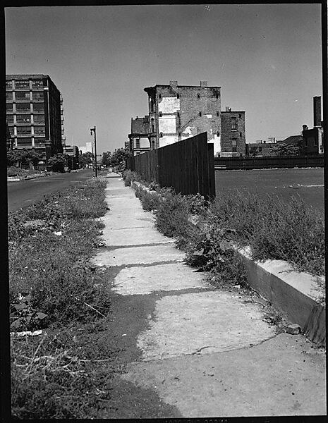 [343 Views and Studies of Chicago Architecture, Streets, and Pedestrians, For Fortune Article "Chicago: A Camera Exploration" Published February 1947], Walker Evans (American, St. Louis, Missouri 1903–1975 New Haven, Connecticut), Film negative