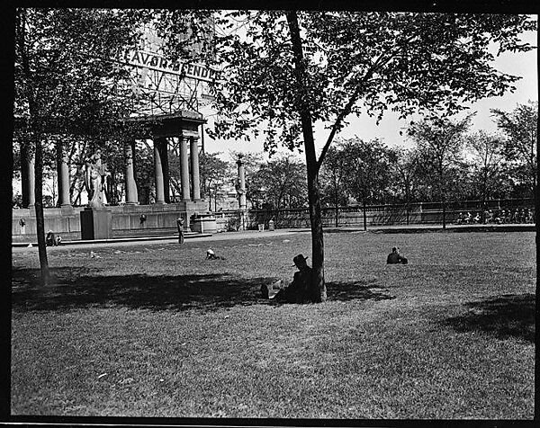 [343 Views and Studies of Chicago Architecture, Streets, and Pedestrians, For Fortune Article "Chicago: A Camera Exploration" Published February 1947], Walker Evans (American, St. Louis, Missouri 1903–1975 New Haven, Connecticut), Film negative