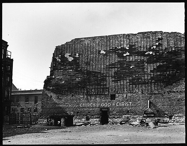 [343 Views and Studies of Chicago Architecture, Streets, and Pedestrians, For Fortune Article "Chicago: A Camera Exploration" Published February 1947], Walker Evans (American, St. Louis, Missouri 1903–1975 New Haven, Connecticut), Film negative