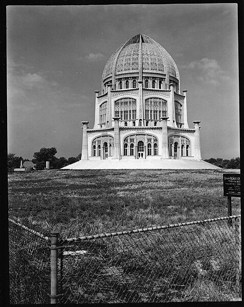 [343 Views and Studies of Chicago Architecture, Streets, and Pedestrians, For Fortune Article "Chicago: A Camera Exploration" Published February 1947], Walker Evans (American, St. Louis, Missouri 1903–1975 New Haven, Connecticut), Film negative