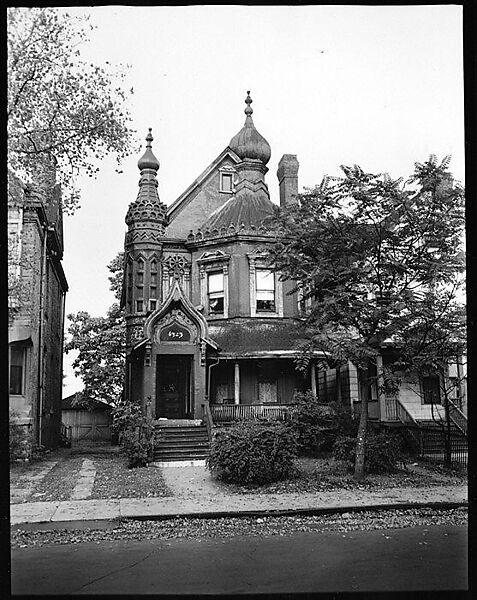 [343 Views and Studies of Chicago Architecture, Streets, and Pedestrians, For Fortune Article "Chicago: A Camera Exploration" Published February 1947], Walker Evans (American, St. Louis, Missouri 1903–1975 New Haven, Connecticut), Film negative