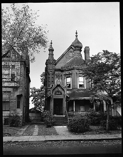 [343 Views and Studies of Chicago Architecture, Streets, and Pedestrians, For Fortune Article "Chicago: A Camera Exploration" Published February 1947], Walker Evans (American, St. Louis, Missouri 1903–1975 New Haven, Connecticut), Film negative