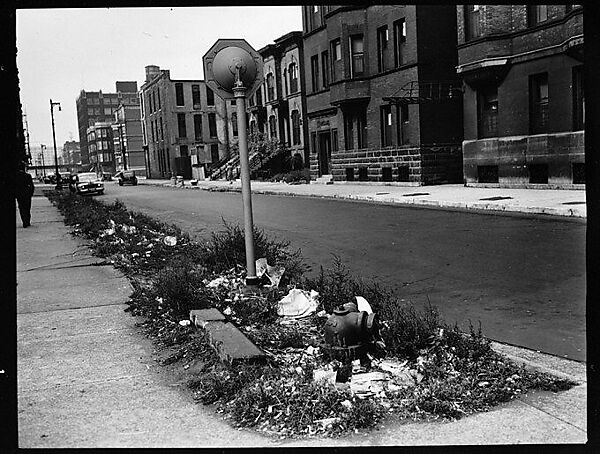 [343 Views and Studies of Chicago Architecture, Streets, and Pedestrians, For Fortune Article "Chicago: A Camera Exploration" Published February 1947], Walker Evans (American, St. Louis, Missouri 1903–1975 New Haven, Connecticut), Film negative