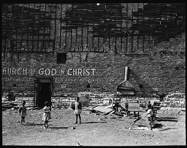 [343 Views and Studies of Chicago Architecture, Streets, and Pedestrians, For Fortune Article "Chicago: A Camera Exploration" Published February 1947], Walker Evans (American, St. Louis, Missouri 1903–1975 New Haven, Connecticut), Film negative