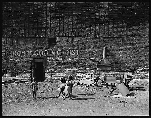 [343 Views and Studies of Chicago Architecture, Streets, and Pedestrians, For Fortune Article "Chicago: A Camera Exploration" Published February 1947], Walker Evans (American, St. Louis, Missouri 1903–1975 New Haven, Connecticut), Film negative