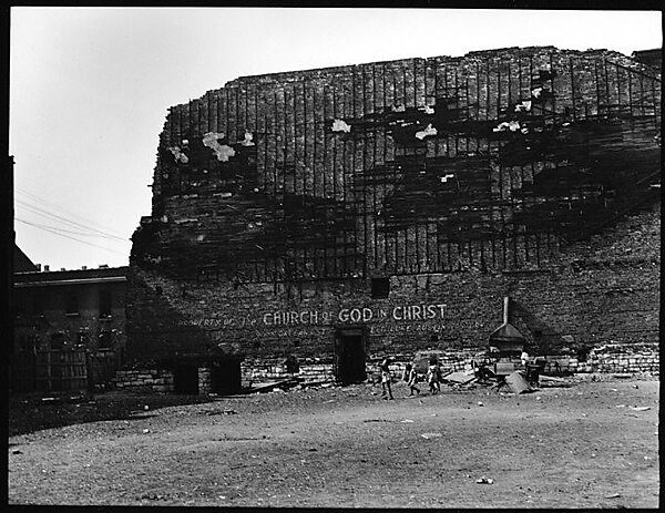 [343 Views and Studies of Chicago Architecture, Streets, and Pedestrians, For Fortune Article "Chicago: A Camera Exploration" Published February 1947], Walker Evans (American, St. Louis, Missouri 1903–1975 New Haven, Connecticut), Film negative