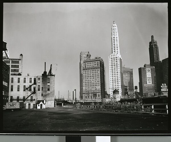 [343 Views and Studies of Chicago Architecture, Streets, and Pedestrians, For Fortune Article "Chicago: A Camera Exploration" Published February 1947], Walker Evans (American, St. Louis, Missouri 1903–1975 New Haven, Connecticut), Film negative