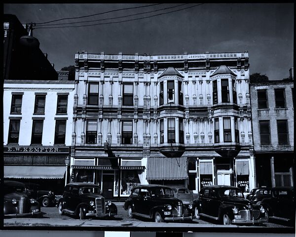 [343 Views and Studies of Chicago Architecture, Streets, and Pedestrians, For Fortune Article "Chicago: A Camera Exploration" Published February 1947], Walker Evans (American, St. Louis, Missouri 1903–1975 New Haven, Connecticut), Film negative
