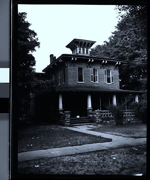 [343 Views and Studies of Chicago Architecture, Streets, and Pedestrians, For Fortune Article "Chicago: A Camera Exploration" Published February 1947], Walker Evans (American, St. Louis, Missouri 1903–1975 New Haven, Connecticut), Film negative