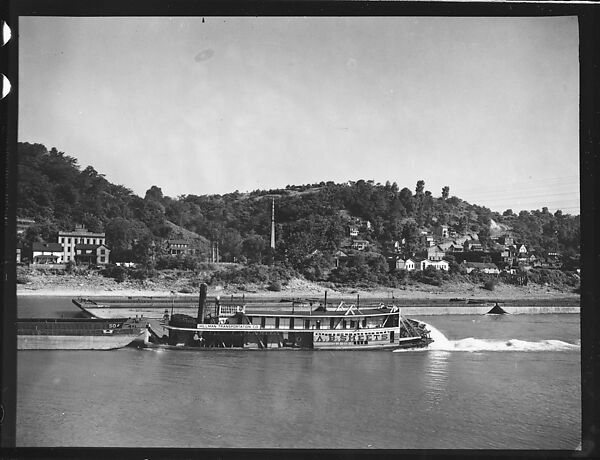 [Sternwheeler A.B. Sheets on River, Pittsburgh, Pennsylvania?], Walker Evans (American, St. Louis, Missouri 1903–1975 New Haven, Connecticut), Film negative 