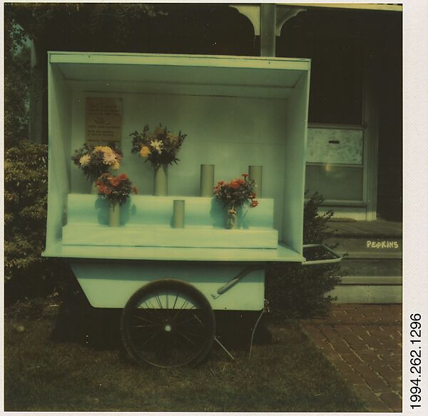 [Flower Cart Display, Martha's Vineyard, Massachusetts], Walker Evans (American, St. Louis, Missouri 1903–1975 New Haven, Connecticut), Instant internal dye diffusion transfer print (Polaroid SX-70) 