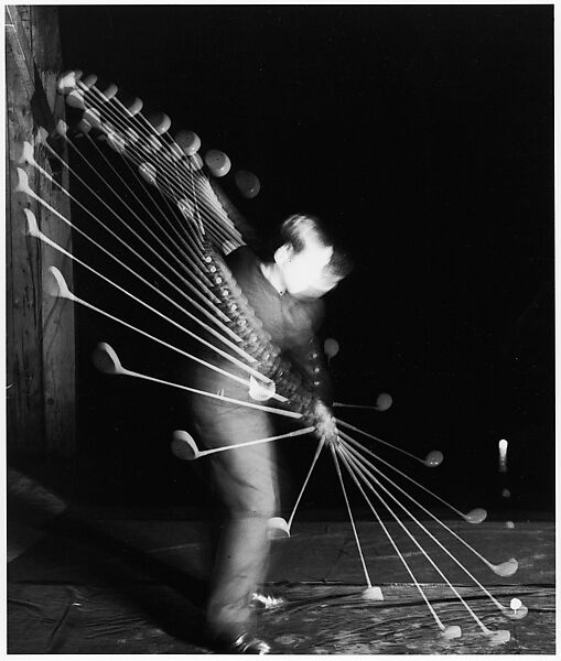 [Bobby Jones Swing Golf Club, Side View], Harold Edgerton (American, 1903–1990), Gelatin silver print 