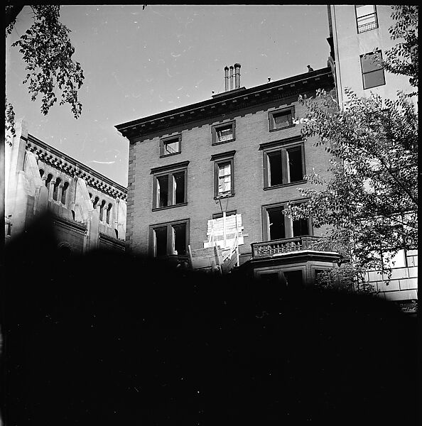 [12 Views of a New York City Building, Commissioned by Fortune Magazine for "The Wreckers", Published May 1951], Walker Evans (American, St. Louis, Missouri 1903–1975 New Haven, Connecticut), Film negative