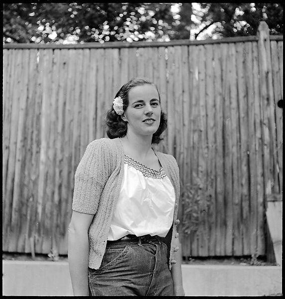 [151 Views of Rural and Suburban Illinois, Including: Farmlands and Architecture, Graveyards, Galena Scenes, Portraits of Suzette Morton Hamill, and Glencoe House, Lake Forest], Walker Evans (American, St. Louis, Missouri 1903–1975 New Haven, Connecticut), Film negative