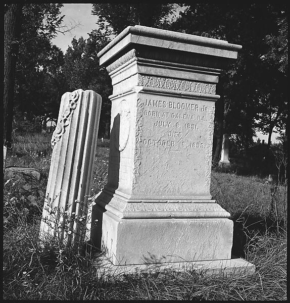 [151 Views of Rural and Suburban Illinois, Including: Farmlands and Architecture, Graveyards, Galena Scenes, Portraits of Suzette Morton Hamill, and Glencoe House, Lake Forest], Walker Evans (American, St. Louis, Missouri 1903–1975 New Haven, Connecticut), Film negative