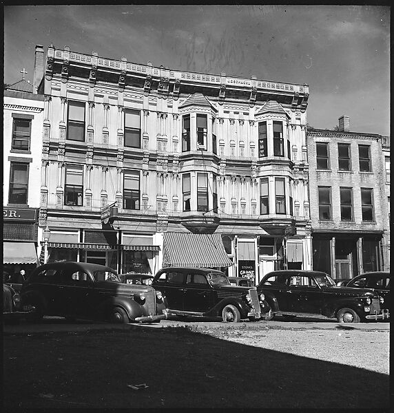 [151 Views of Rural and Suburban Illinois, Including: Farmlands and Architecture, Graveyards, Galena Scenes, Portraits of Suzette Morton Hamill, and Glencoe House, Lake Forest], Walker Evans (American, St. Louis, Missouri 1903–1975 New Haven, Connecticut), Film negative