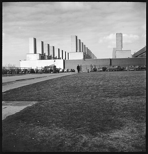 [194 Views of Ford River Rouge Automobile Plant, Dearborn, Michigan, Including: Industrial Architecture, Factory Workers, Plant Interiors,, Walker Evans (American, St. Louis, Missouri 1903–1975 New Haven, Connecticut), Film negative