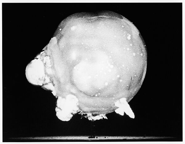 [Atomic Bomb Explosion], Harold Edgerton (American, 1903–1990), Gelatin silver print 