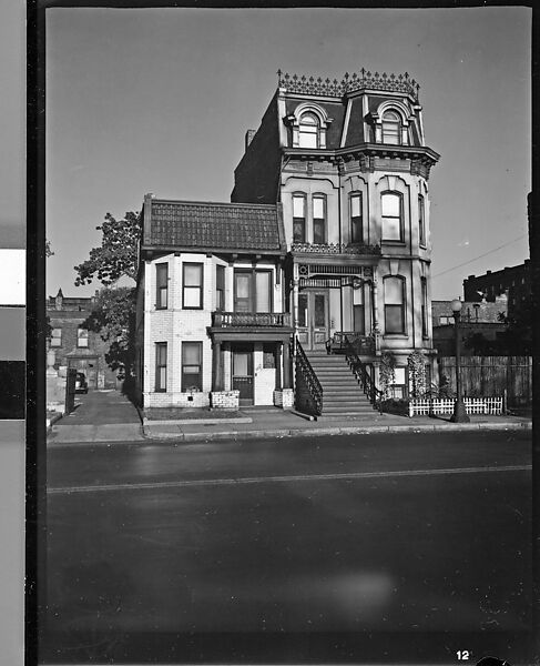 [Second Empire House with Mansard Roof, Chicago, Illinois], Walker Evans (American, St. Louis, Missouri 1903–1975 New Haven, Connecticut), Film negative 