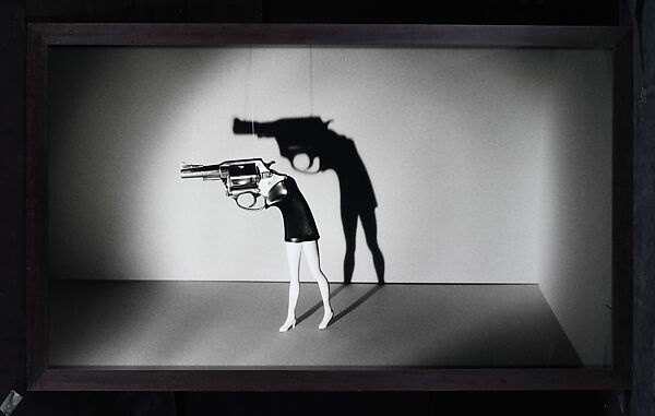 Walking Gun, Laurie Simmons (American, born 1949), Gelatin silver print 
