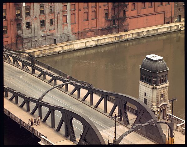 [18 Views of Chicago River and Skyline, for Fortune Article "Chicago River: The Creek That Made a City Grow"], Walker Evans (American, St. Louis, Missouri 1903–1975 New Haven, Connecticut), Color film transparency