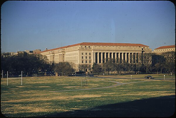 [76 Views of Washington, D.C., for Fortune Article "Imperial Washington"], Walker Evans (American, St. Louis, Missouri 1903–1975 New Haven, Connecticut), Color film transparency