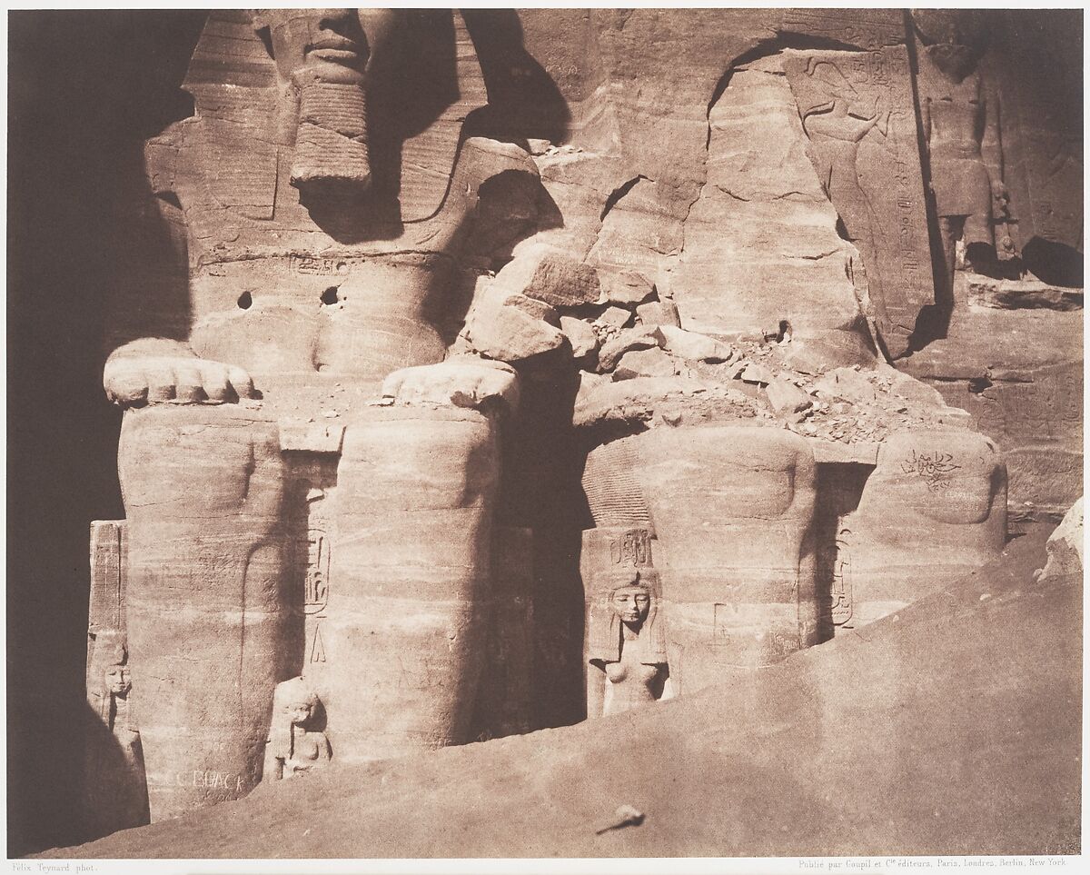 Abo-Sembil, Grand Spéos, Statues Colossales vues de Face (Parte Inférieure), Félix Teynard (French, 1817–1892), Salted paper print from paper negative 