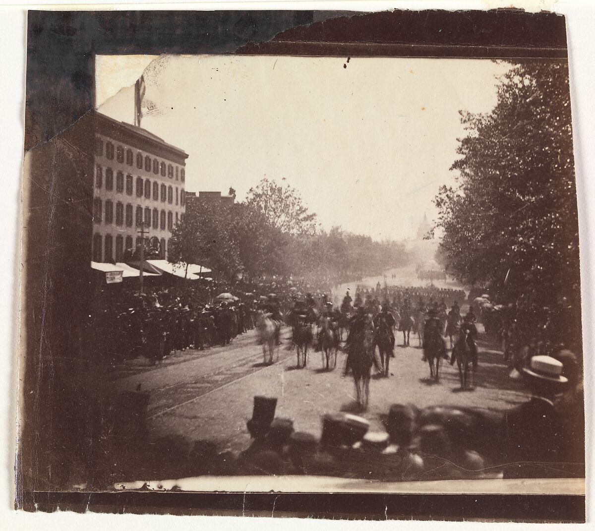 [Grand Army Review, Pennsylvania Avenue, Washington], Alexander Gardner (American, Glasgow, Scotland 1821–1882 Washington, D.C.), Albumen silver print from glass negative 