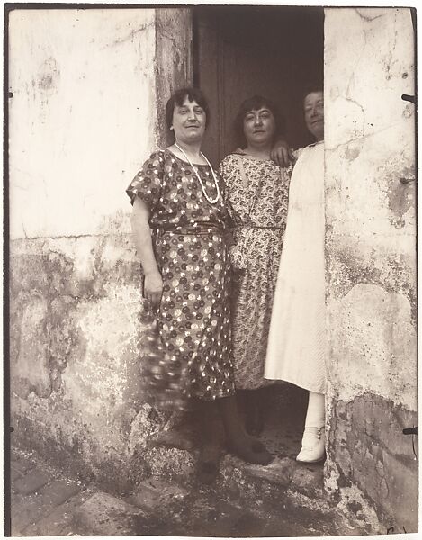 Rue Asselin, Eugène Atget (French, Libourne 1857–1927 Paris), Matte albumen silver print from glass negative 