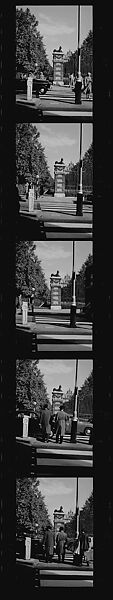 [706 Views of London and Environs, Including Street Scenes and Architectural Views and Details], Walker Evans (American, St. Louis, Missouri 1903–1975 New Haven, Connecticut), Film negative