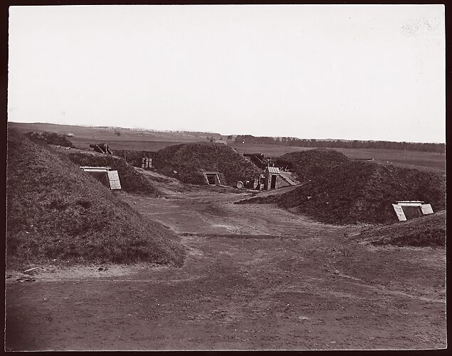 [Interior of Confederate Fort Darling, Drewry's Bluff, James River, Virginia]